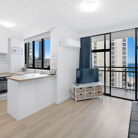 U1 - Relaxing “Seaview'S” From Your Balcony Gold Coast Luaran gambar