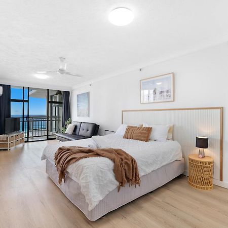 U1 - Relaxing “Seaview'S” From Your Balcony Gold Coast Luaran gambar