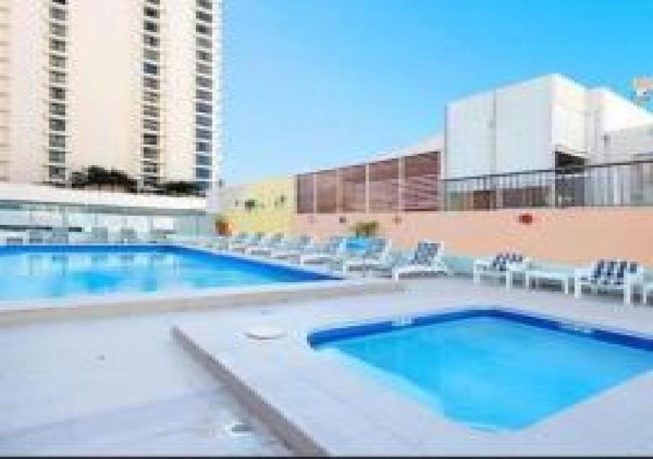 U1 - Relaxing “Seaview'S” From Your Balcony Gold Coast Luaran gambar